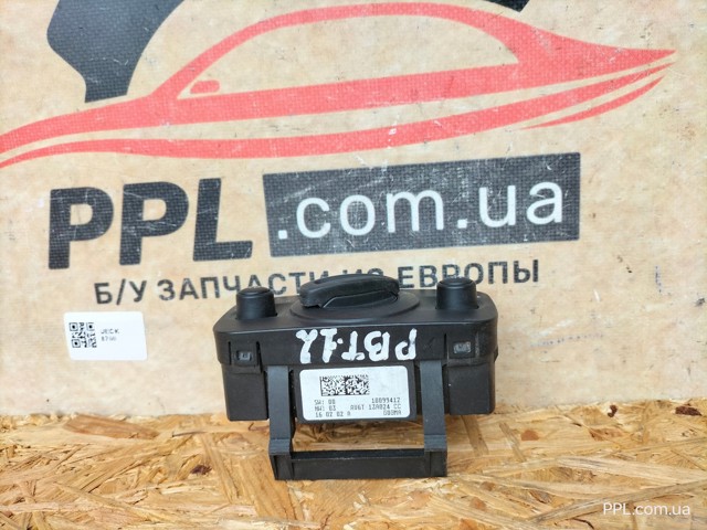 Перемикач світла фар, на "торпедо" AV6T13A024CC FORD