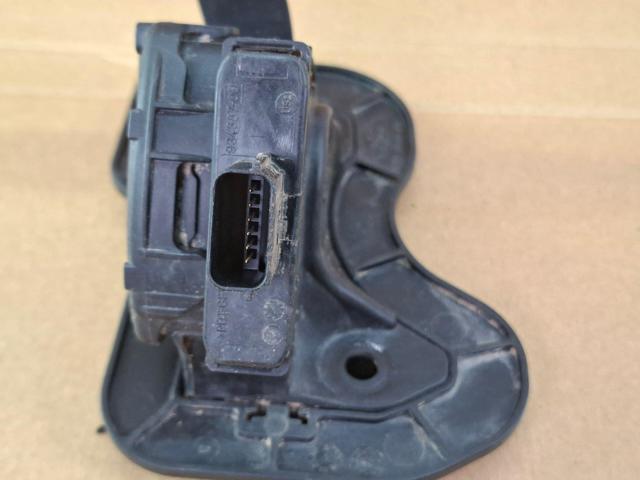 Педаль акселератора BK219F836AD FORD