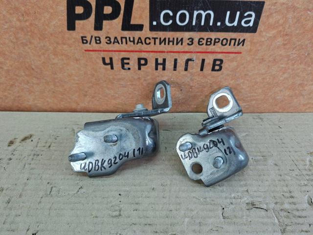Завіса дверей задніх правих CJ54S26810AB FORD