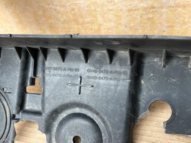 Жалюзі радіатора GV4B8475A FORD
