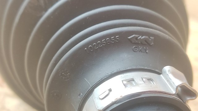 Піввісь задня, ліва GX734K139DB JAGUAR