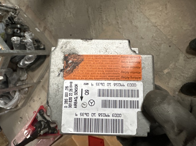 Блок управління airbag 0018202226 MERCEDES
