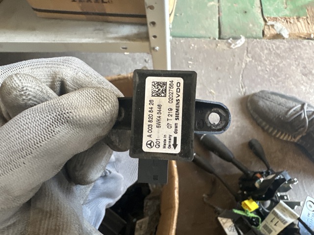 Датчик AIRBAG передній 0038208426 MERCEDES