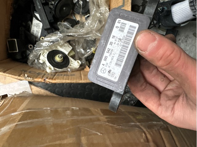 Датчик поперечного прискорення (ESP) 0055422018 MERCEDES