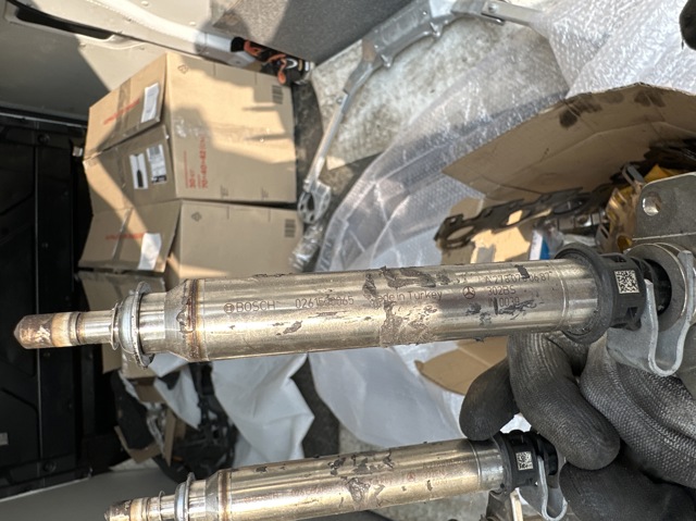 Форсунки електромагнітні 2780700687 MERCEDES
