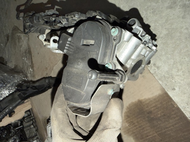 Клапан EGR, рециркуляції газів 6541408000 MERCEDES