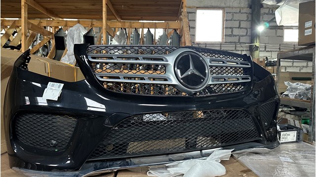 Буфер (бампер) передній A1668851900 MERCEDES