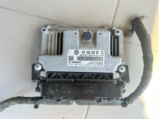 Блок двигуна 07K906055DD VAG