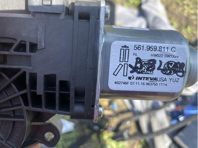 Привід ліфта задній 561959811C VAG