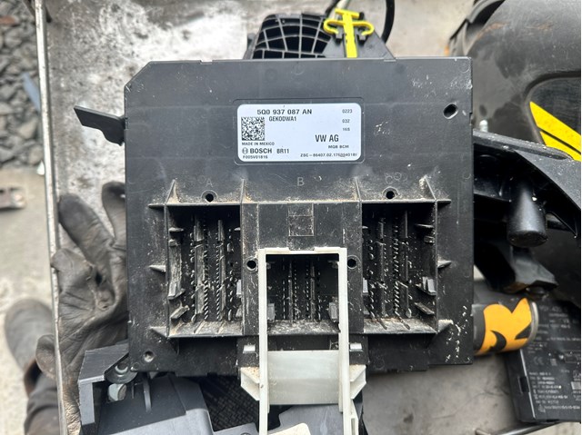 Блок управління комфорту 5Q0937087AN VAG