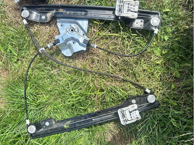 Механізм склопідіймача дверей передніх, правих 8A8Z7423208A FORD