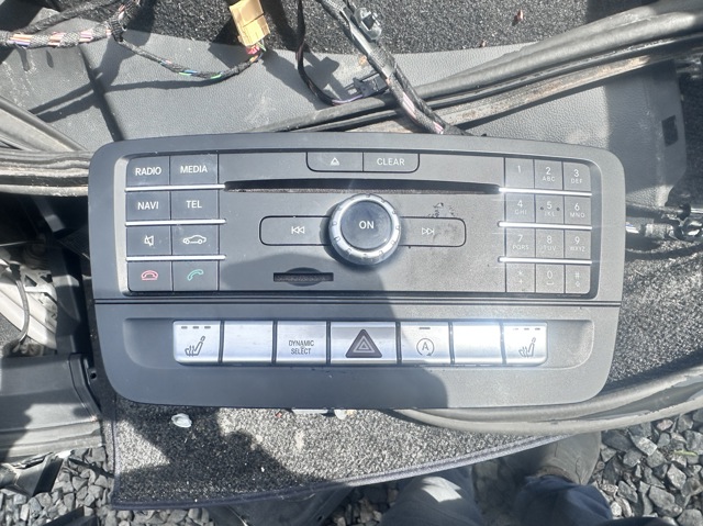 Магнітола A2469009319 MERCEDES