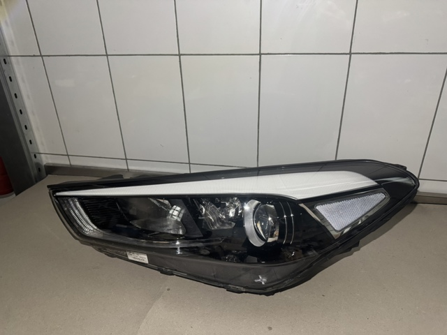 Фара 92101D7100 HYUNDAI