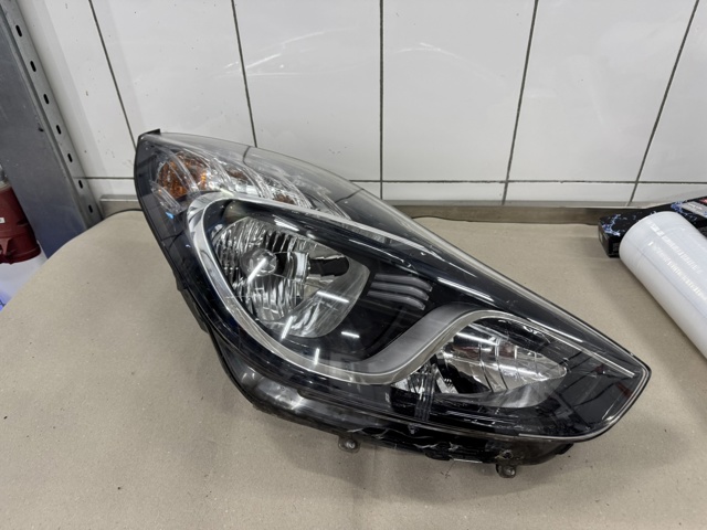 Права блок фара 921021KXXX HYUNDAI