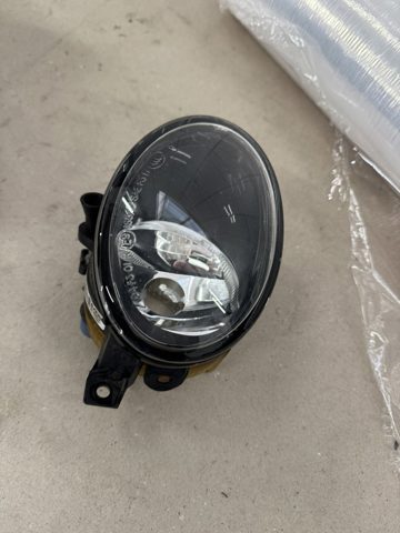 Протитуманка права A9109062600 MERCEDES