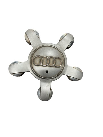 Автомобільні ковпаки 8R0601165 VAG