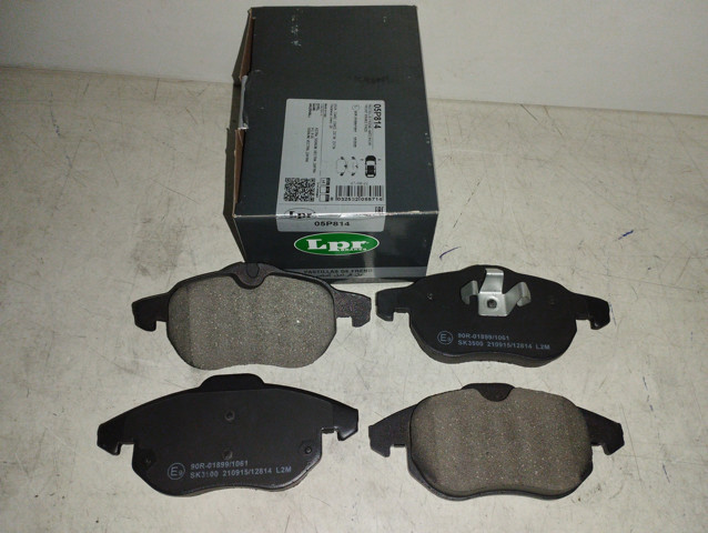 Колодки передні Opel Zafira B