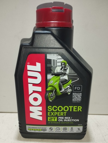 Масло двигуна 105880 MOTUL