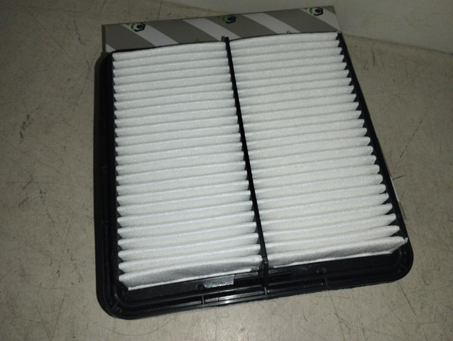 Автомобільний фільтр повітря Subaru Impreza 2