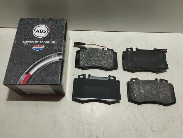 Колодки гальмівні передні, дискові 37149 ABS