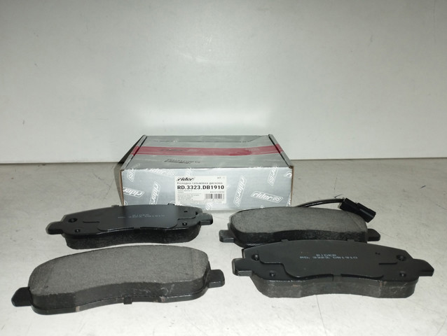 Колодки передні Renault Master III