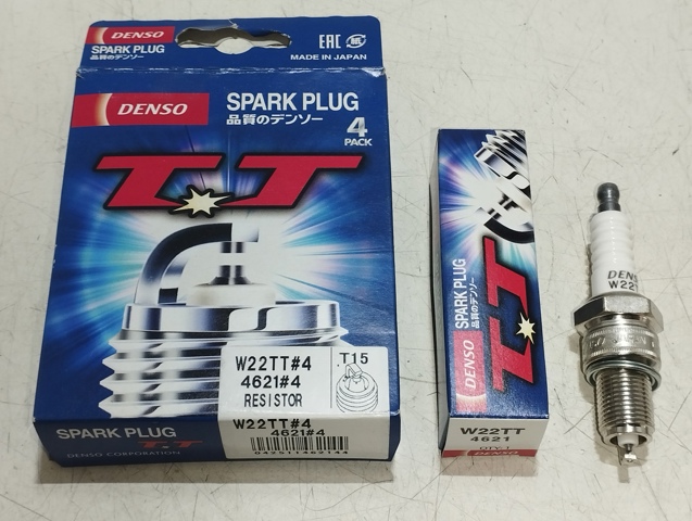 Свічки запалювання W22TT DENSO