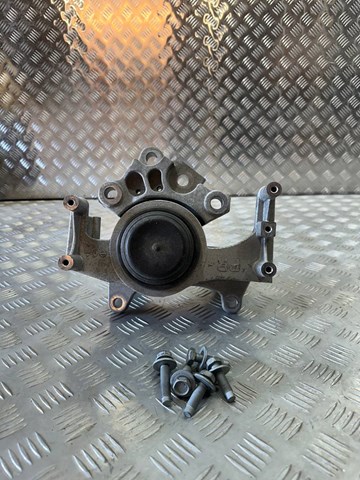 Подушка (опора) двигуна, передня 112206RC1A NISSAN