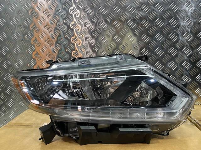 Основна фара - вставка 260104BA0A NISSAN
