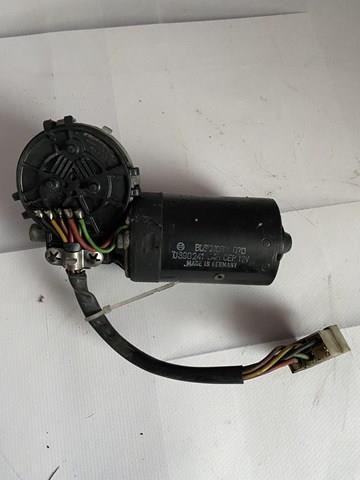Мотор склоочисника передній 0390241345 BOSCH