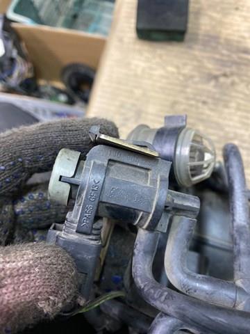 Клапан соленоїд регулювання заслонки EGR 1J0906283 VAG