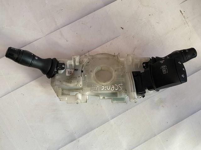 Перемикач підрульовий, в зборі Рено Сценік GRAND III