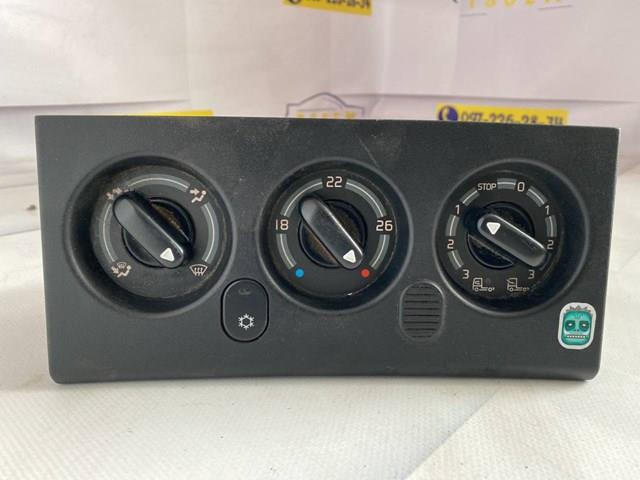 Блок управління кондиціонером 5010290297 RENAULT