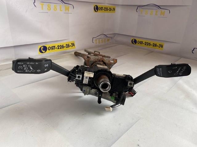 Рульова колонка Ауді Ку 3