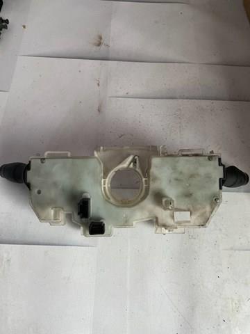 Перемикач підрульовий, в зборі 681720006R RENAULT