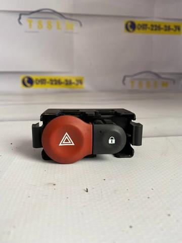 Кнопка аварійної сигналізації 8200214896 RENAULT