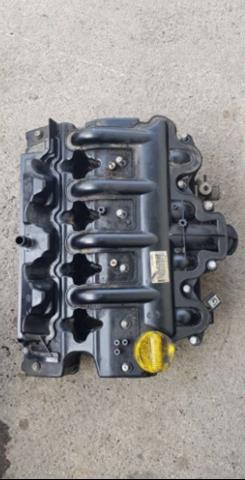 Кришка клапанів 8200239705 RENAULT