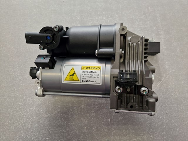 Компресор пневмоподвески 1663200204 MERCEDES