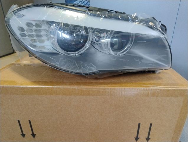 Права блок фара EBY431506R3321 GLOSSYAUTOPARTS