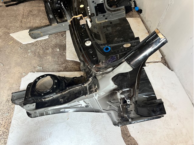 Лонжерон рами передній лівий 41007427781 BMW