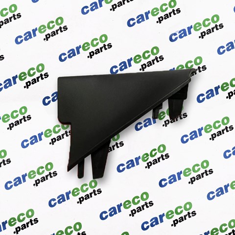 Заглушка бампера буксирувального гака, передня права 105785000C MARKET (OEM)