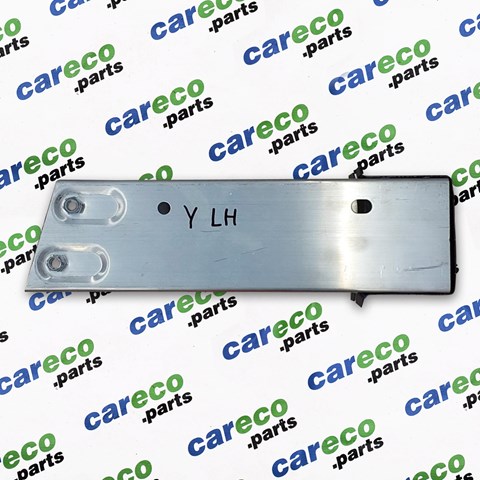 Кронштейн підсилювача переднього бампера 148746100A MARKET (OEM)