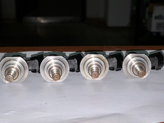 Форсунки електромагнітні L3K913250A MAZDA