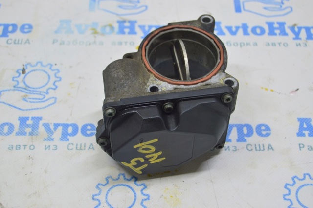 Дросільна заслінка в зборі 03L128063S VAG