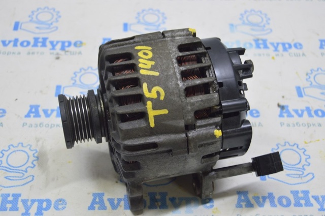 Авто генератор 03L903024G VAG