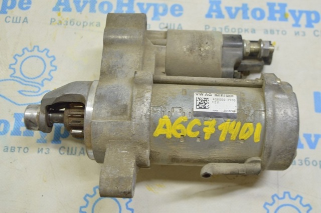 Стартер автомобільний 06H911024B VAG