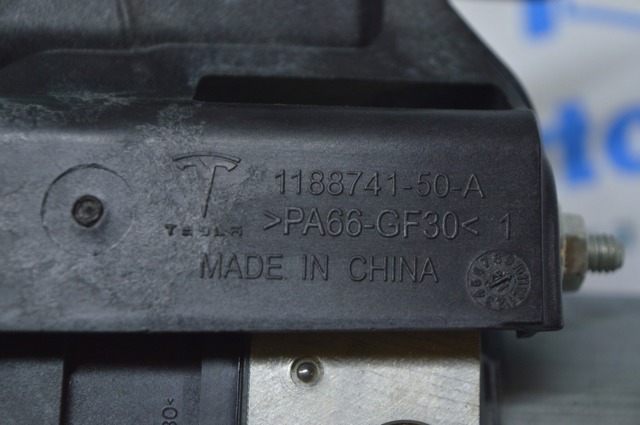 Насос АБС (ABS) головного гальмівного циліндру 104474500B TESLA