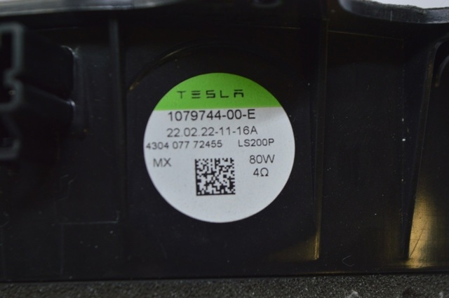 Динамік передній 107974400E TESLA