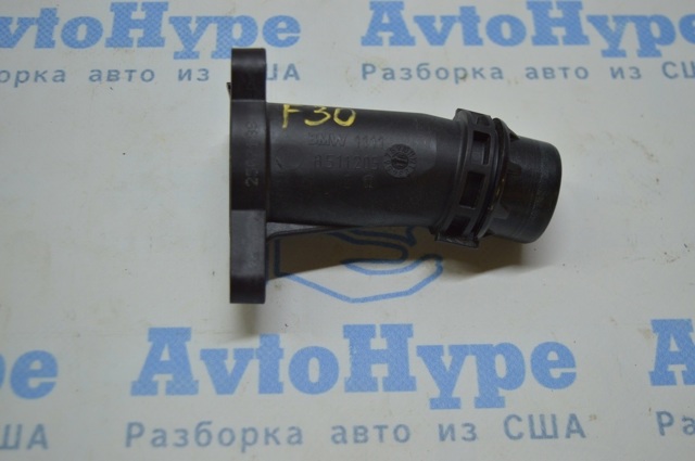 Штуцер блоку системи охолодження 11118511205 BMW