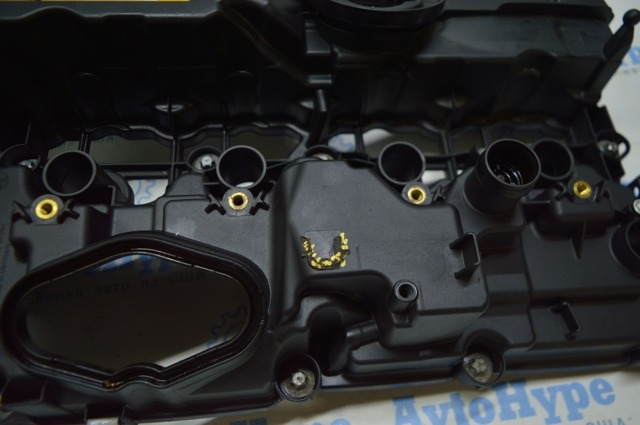 Кришка двигуна 11127611278 BMW