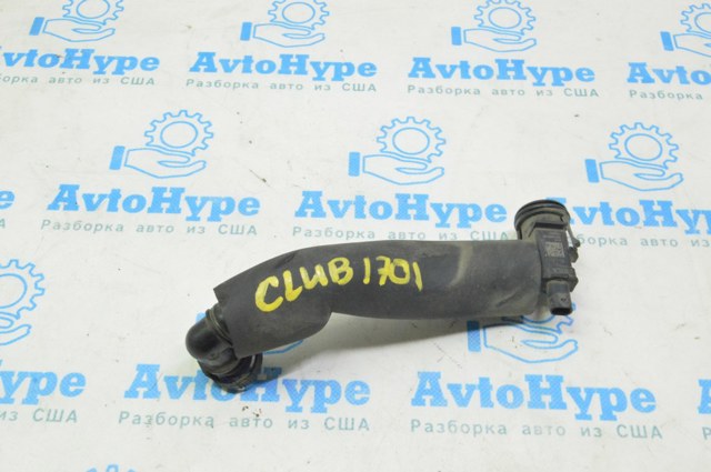 Трубка відводу картерних газів 11157613889 BMW